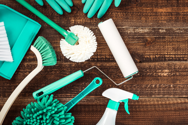 Comment nettoyer votre porte-papier toilette en toute sécurité
