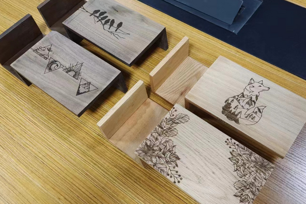 Pourquoi avoir un beau porte-papier toilette en bois craft kitties