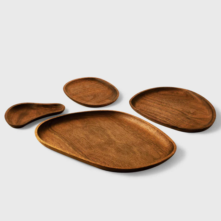 Assortiment d'assiettes - Avec gravure